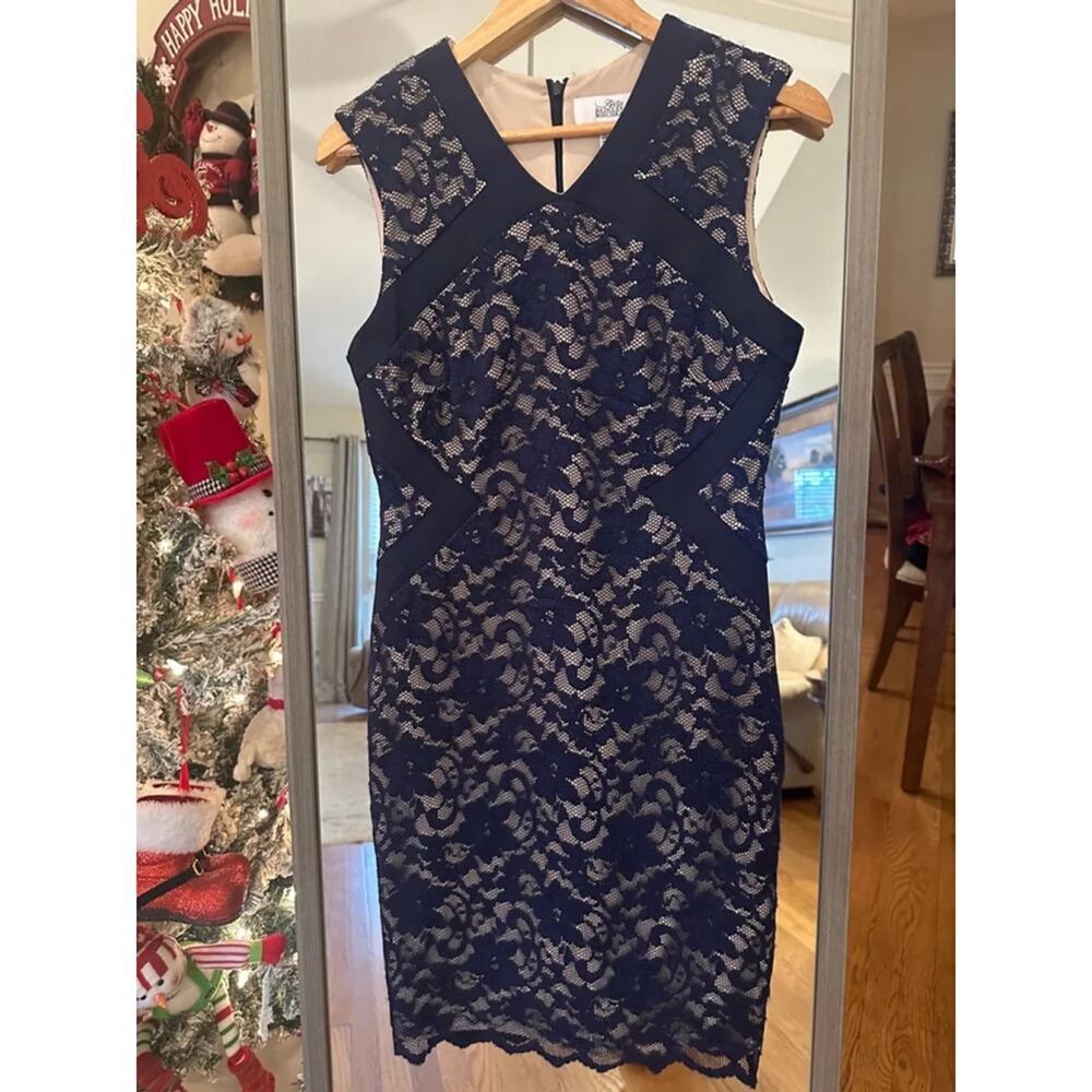 Women's Belle Badgley Mischka Lace Dress, Size Small Blue - Picture 3 of 7